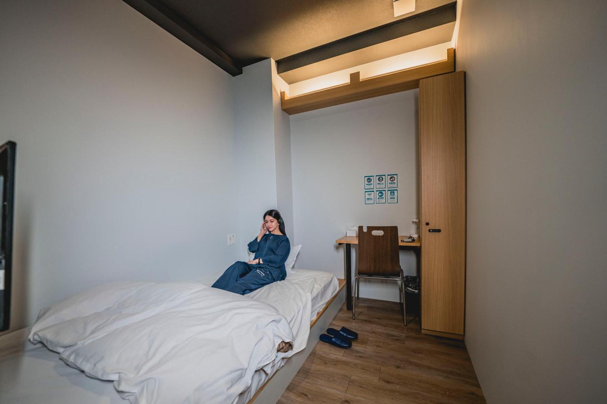 Hotel Atarayo Osaka Bagian luar foto